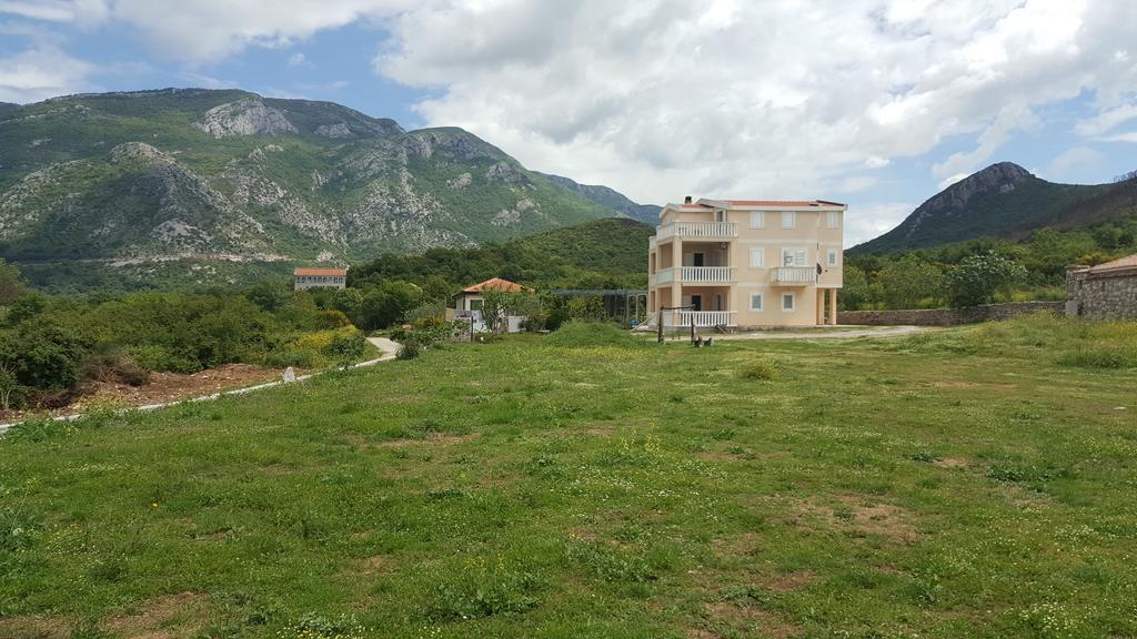 Buljarica Bay Apartments Petrovac Luaran gambar