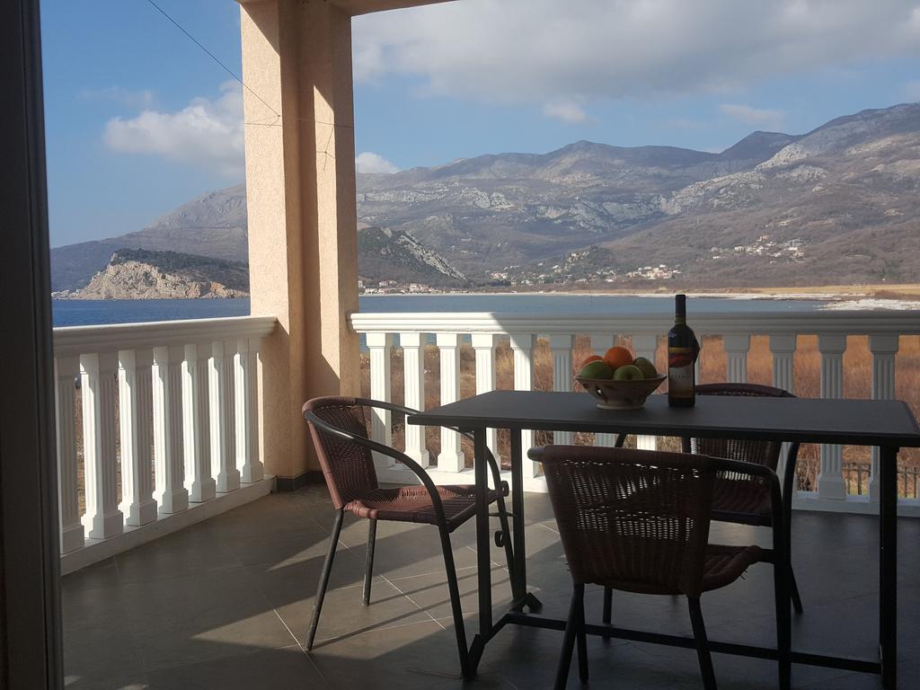 Buljarica Bay Apartments Petrovac Luaran gambar