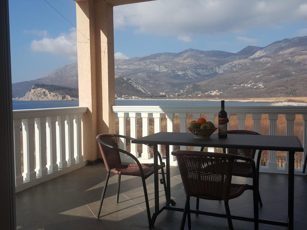Buljarica Bay Apartments Petrovac Luaran gambar